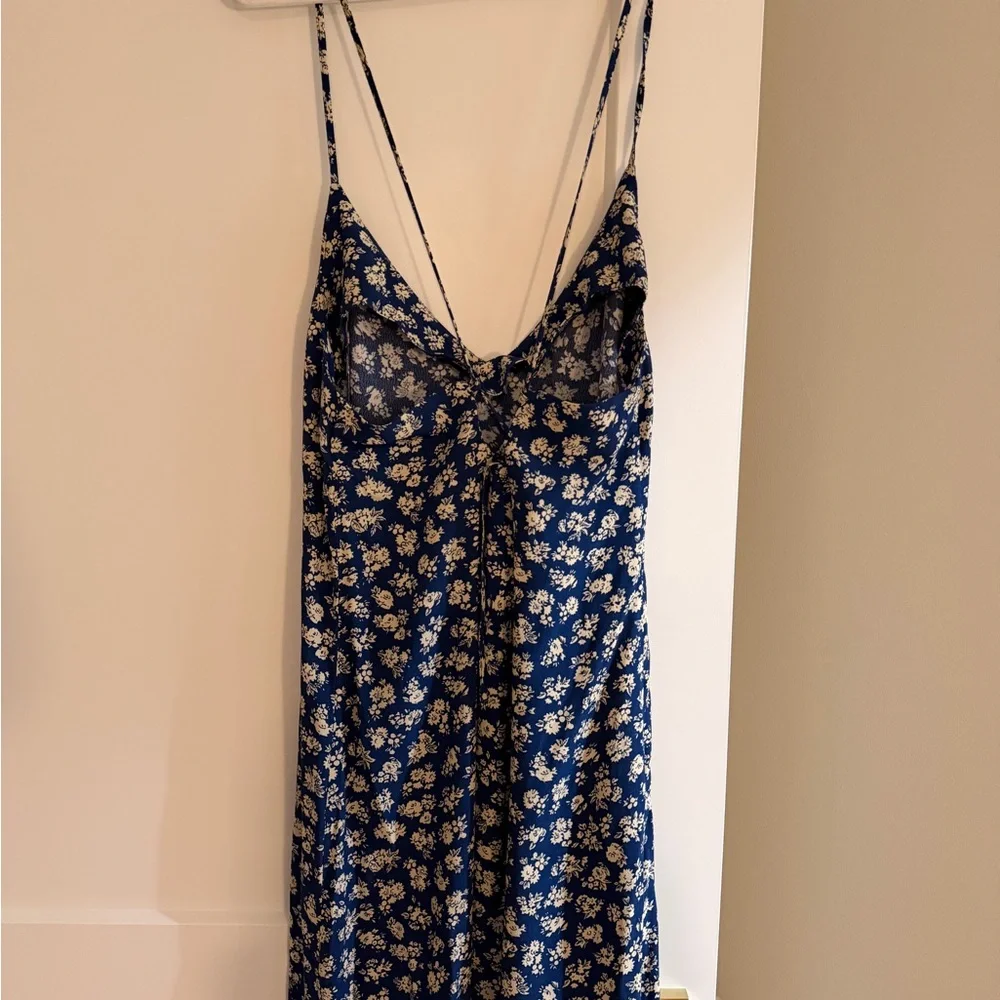 Sezane Robe Marguarita - Picture 2 of 4